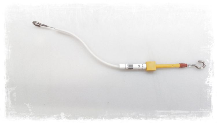 Cable a tir. p poignee de porte av.g. d`origine BMW  (51218215617)