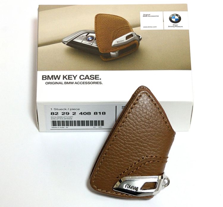 Original BMW Key case with stainless-steel clip brown (82292408818)