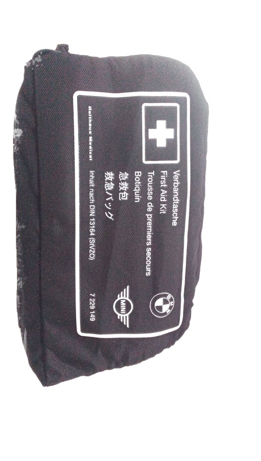 Kit de premiers secours pour véhicules DIN 13164 pour W-FR pour