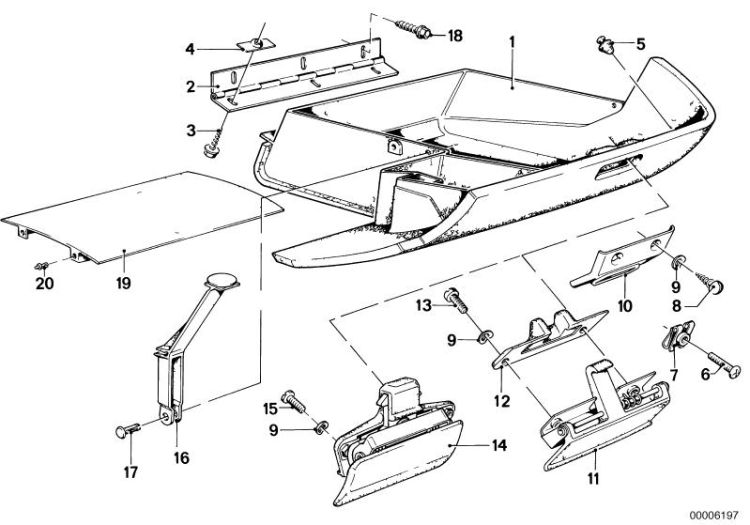 Glove box ->47151511022