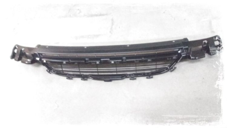 Original BMW Gitter Mitte unten  (51117371737)