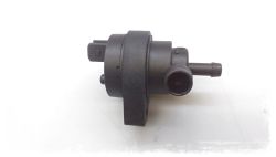 Fuel tank breather valve 