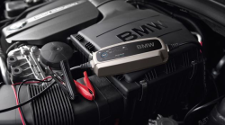 Chargeur de batterie d`origine BMW ECE (61432408592)